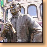 Red Auerbach Statue